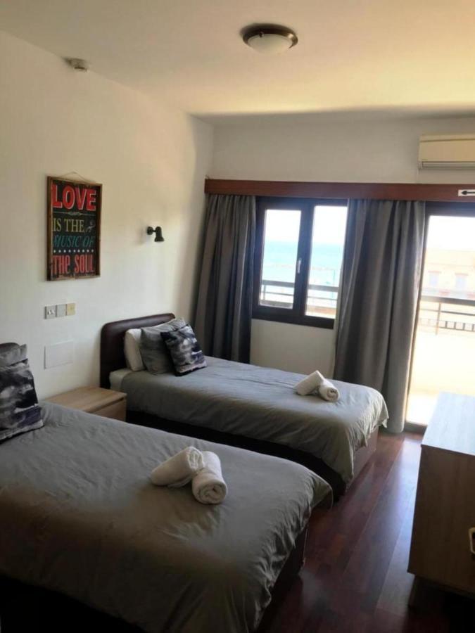 Pigeon Beach Hotel Apartments Limassol Exterior foto